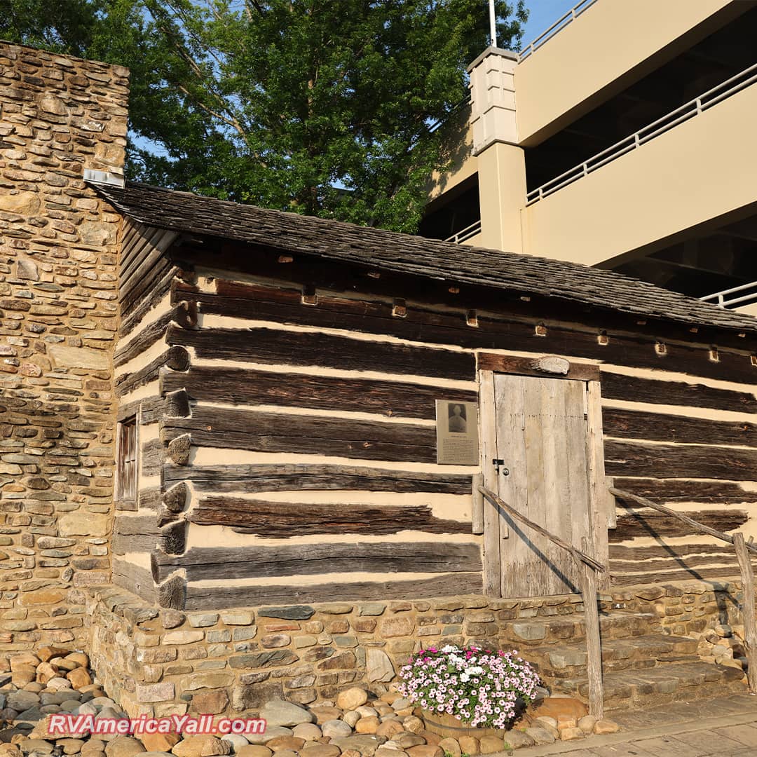 Historic Ogle Cabin on the Strip